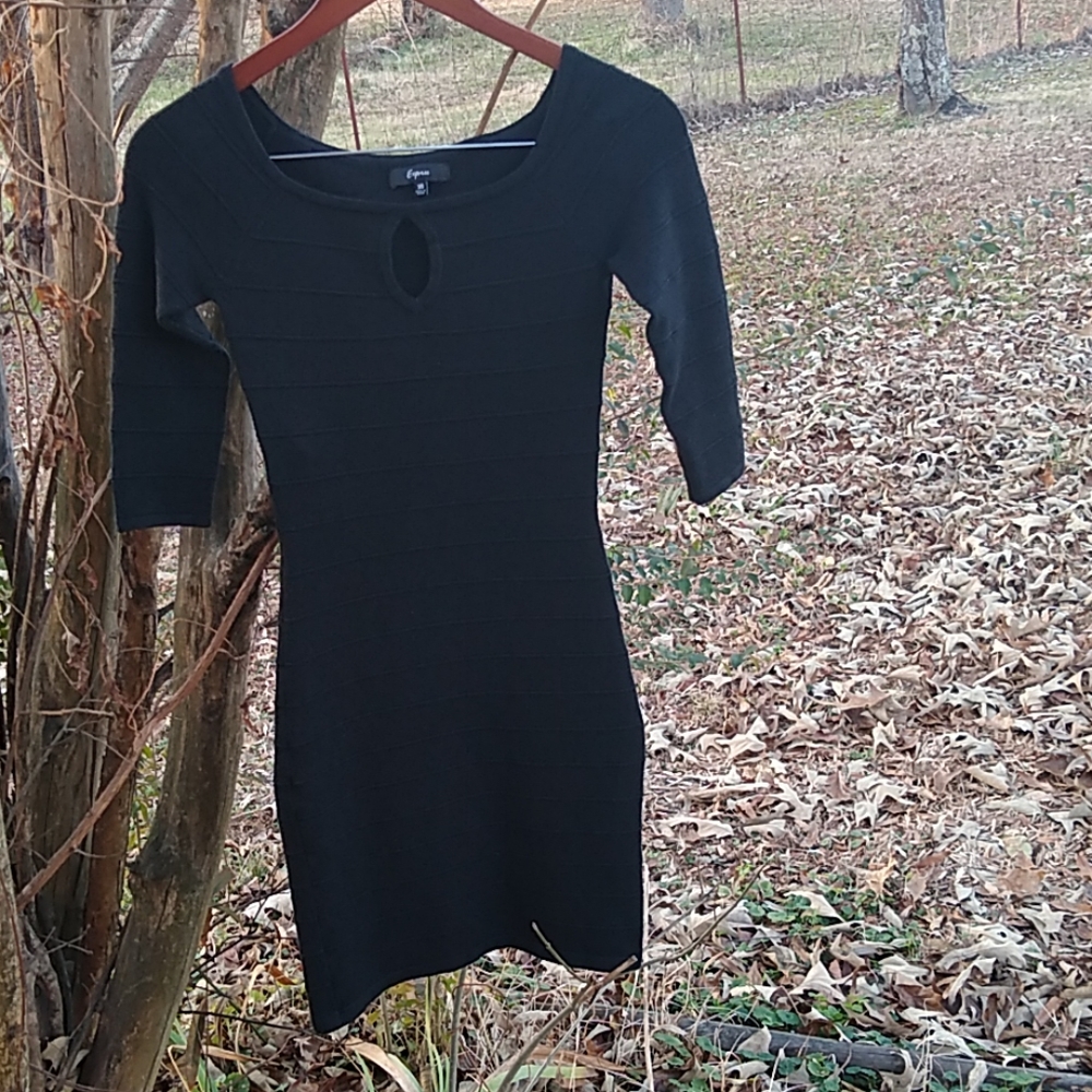 Express Key hole front 3/4 sleeve Sweater …